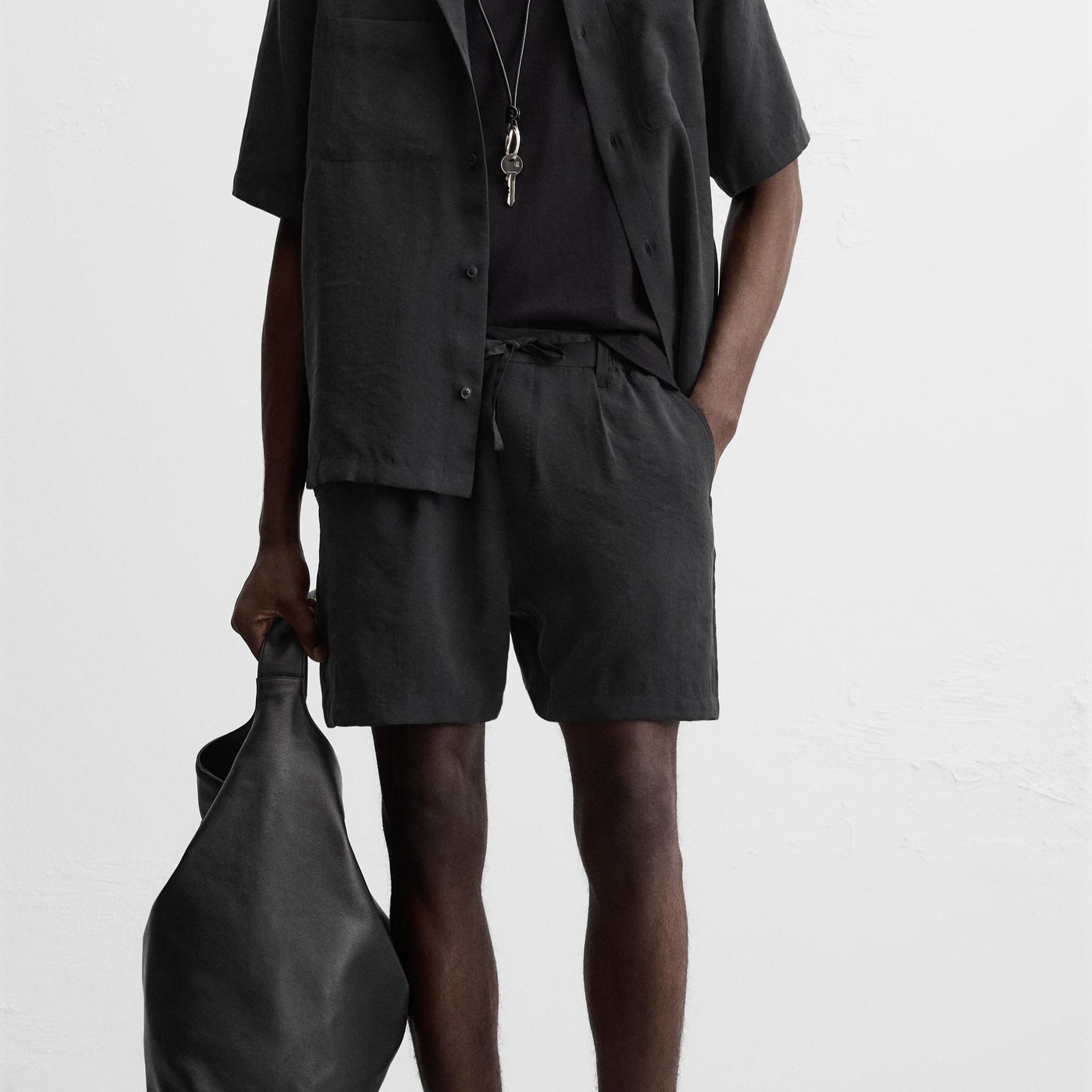 The Capri Linen Short